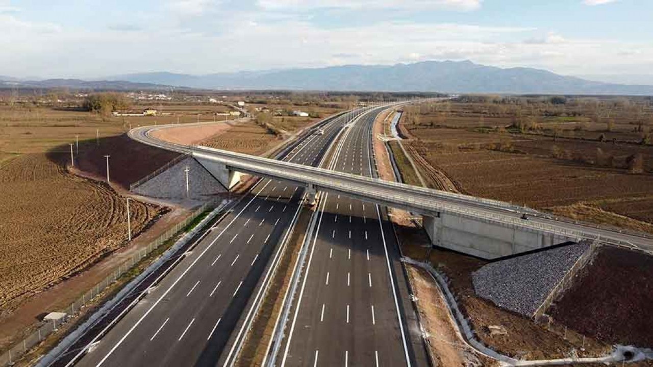 Türkiye'ye müjde gibi müjde: 5 saatlik yol 80 dakikaya düşecek