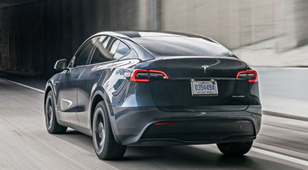 Foto - Türkiye’ye özel Tesla Model Y! Hardware 4 nedir?