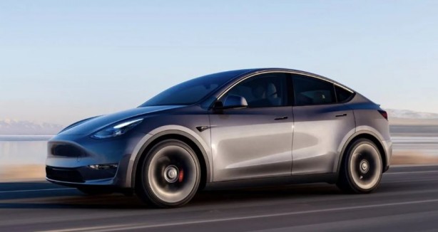 Foto - Türkiye’ye özel Tesla Model Y! Hardware 4 nedir?