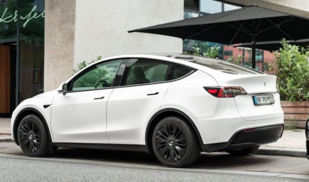 Foto - Türkiye’ye özel Tesla Model Y! Hardware 4 nedir?