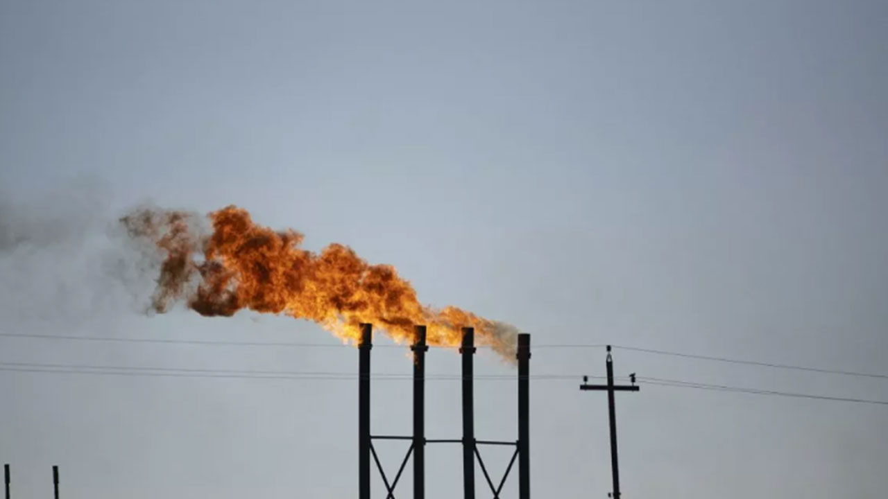 Foto - Türkiye'ye petrolü kesen ülkede zarar 20 milyar doları geçti: Halen akıllanmıyorlar