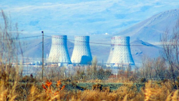 Foto - Türkiye'ye sadece 16 km mesafede! Resmen saatli bomba, bir ilimiz tamamen yok olabilir