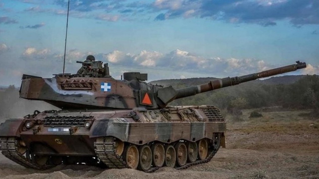 Foto - Türkiye'ye saldırı hazırlığı: Savaş tankları araziye çıkarıldı