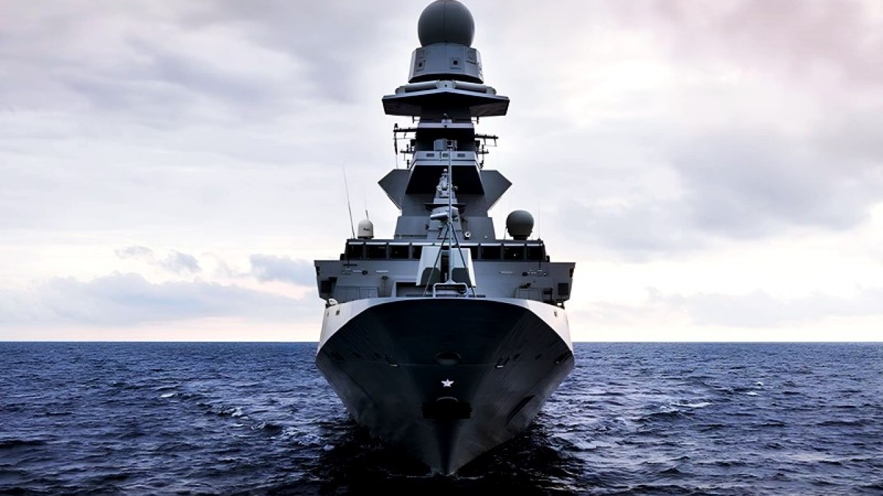 Foto - Türkiye'ye saldırmak için savaş gemisi alıyorlar! Anlaşma onaylandı