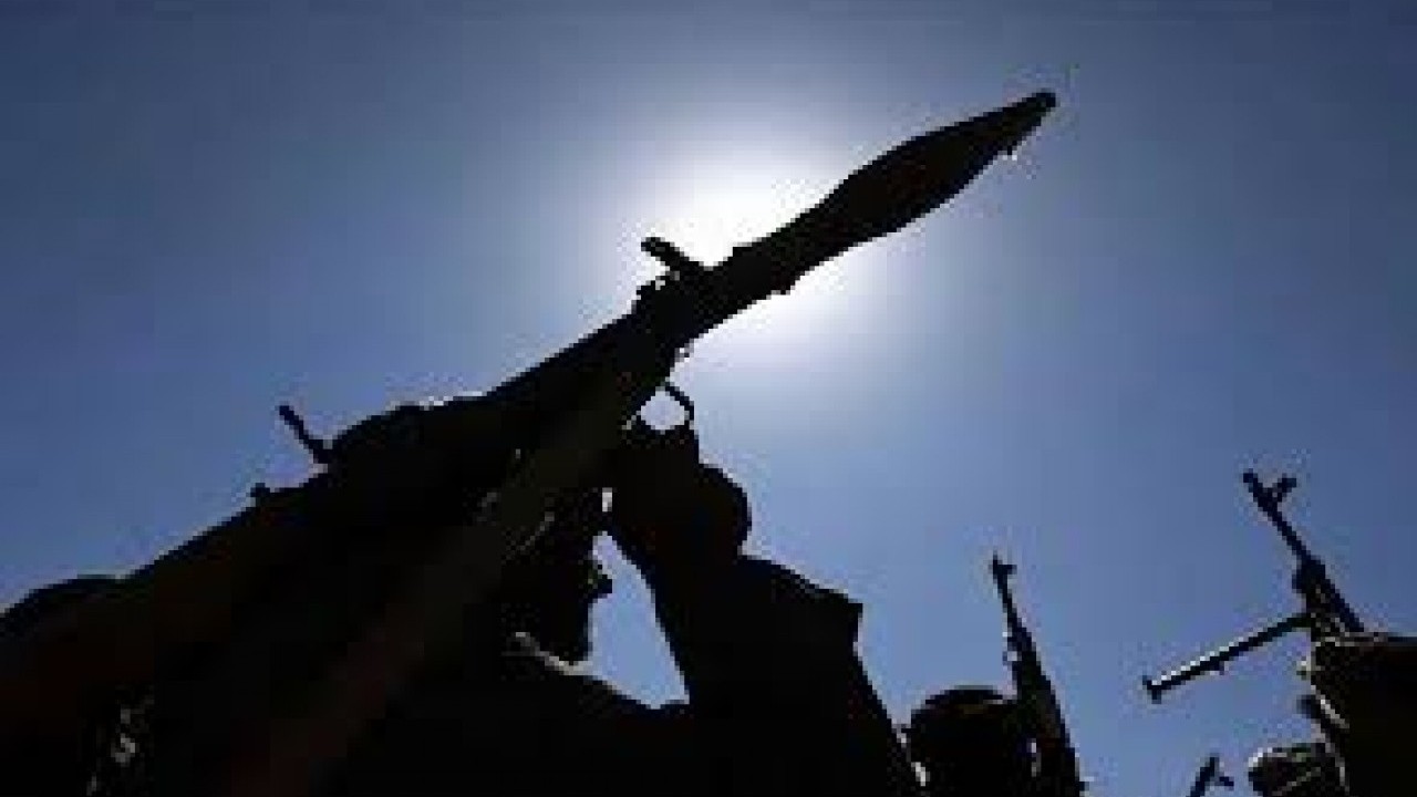 Foto - Türkiye'ye saldırmayı planlayan İsrail balistik füzeyle vuruldu