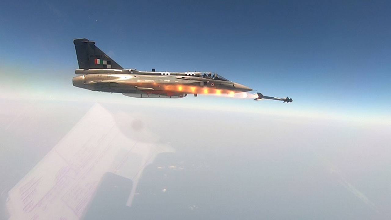 Türkiye'ye savaş açan ülke belasını buldu: Savaş uçağı planları mahvoldu