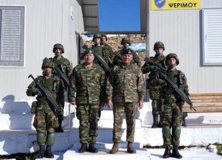 Foto - Türkiye'ye savaş açan Yunanistan'da askerler ayaklandı! Savunma Bakanlığına şok mektubu yolladılar