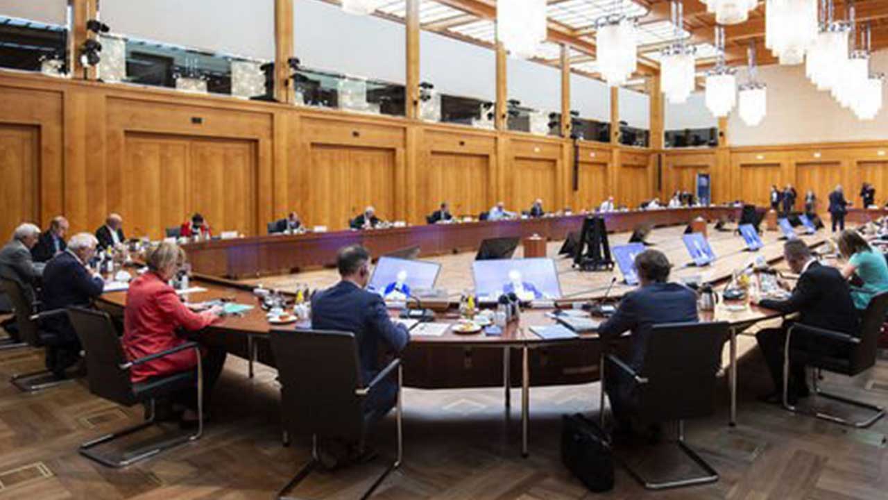 Foto - Türkiye'ye savunma engellemesi! 