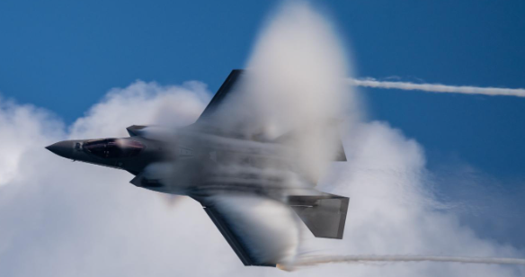 Türkiye'ye verilmesi gündemde olan F-35'lerle ilgili dehşete düşüren karar! Bunu gerçekten kimse kaldıramaz