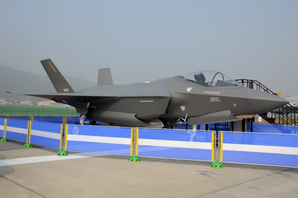 Foto - Türkiye'ye verilmeyen F-35 savaş uçakları illallah ettirdi! Hemen ülkeye çağırdılar