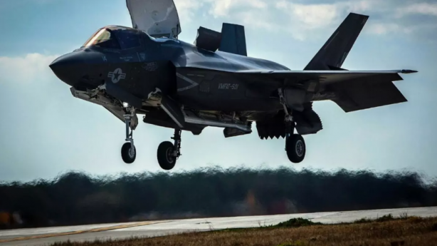 Foto - Türkiye'ye verilmeyen F-35 savaş uçakları illallah ettirdi! Hemen ülkeye çağırdılar