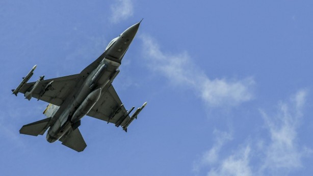 Foto - Türkiye'ye yok, o ülkeye var! F-16'ları kullanmaya başladılar