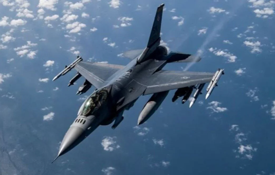 Türkiye'ye yok, o ülkeye var! F-16'ları kullanmaya başladılar