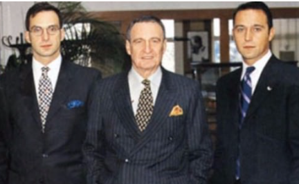 Türkiye'yi adeta sömüren Koç Holding şimdi de oranın peşine düştü! Para akıtacaklar, tepki sesleri yükseliyor