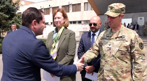 Foto - Türkiye'yi alçak kuşatma planı! Ordular, Ağrı Dağı'nın yamacına kadar gelip beklemeye başladı