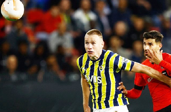 Foto - Türkiye'yi ayağa kaldıracak hamle! Bunu ilk kez yaptılar... Sivas maçında tribündeydiler!