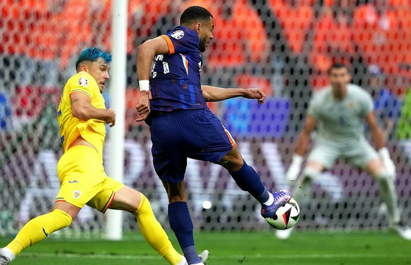 Foto - Türkiye'yi çileden çıkartacak iddia: Guus Hiddink de Ralf Ragnick kafasında! Göreceğiz cumartesi...