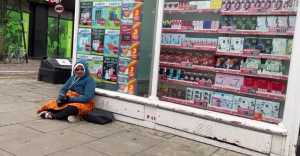 Foto - Türkiye'yi lekeleyenlerin gizlediği tablo! Avrupa'nın göbeğinde...