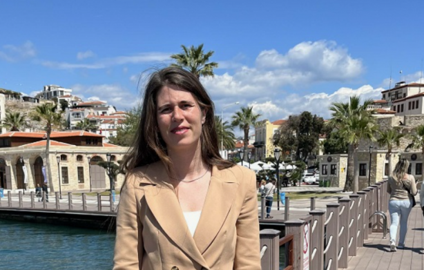 Foto - Türkiye’yi sallayan iddia! "Torbacınızı belediyede işe aldığınız doğru mu Lal hanım?"