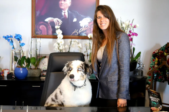 Foto - Türkiye’yi sallayan iddia! "Torbacınızı belediyede işe aldığınız doğru mu Lal hanım?"