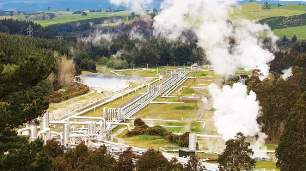 Foto - Türkiye'yi sallayan yerli petrol gelişmesi! Her yerden fışkırıyor, sondaj üstüne sondaj yapılmaya başlandı