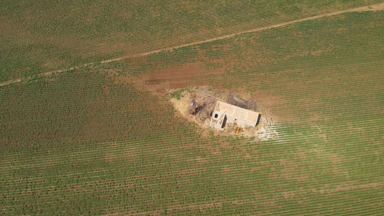 Foto - Türkiye'yi sarsacak ihanet! Namuslu vatandaşlar isyanda: Arazilerden petrol yerine fışkırana bakın