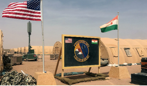 Foto - Türkiye'yi ülkelerine davet eden ülke ABD'yi kovdu! Askeri üsleri kapatıp ülkeden çıktılar