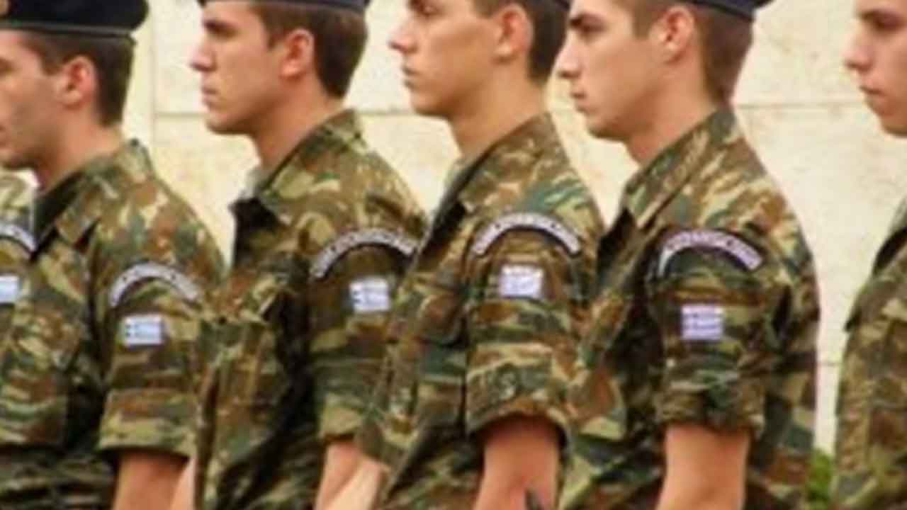 Foto - Türkiye'yi vuracağını söyleyen ülkenin bakanı isyan etti: Şaka gibi ama kışlalar boş, asker yok