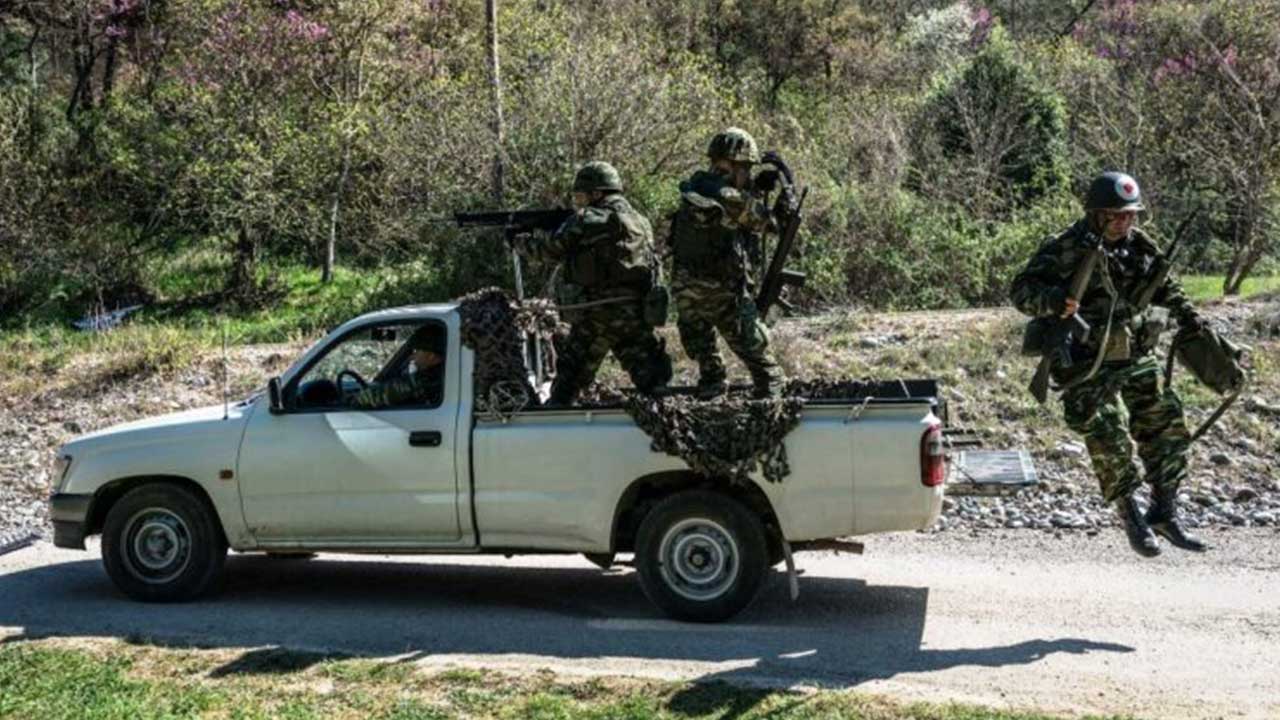 Foto - Avrupa ülkesi her tuşa basıyor! Türkiye'yi vurmak için kadınları askere alıyorlar