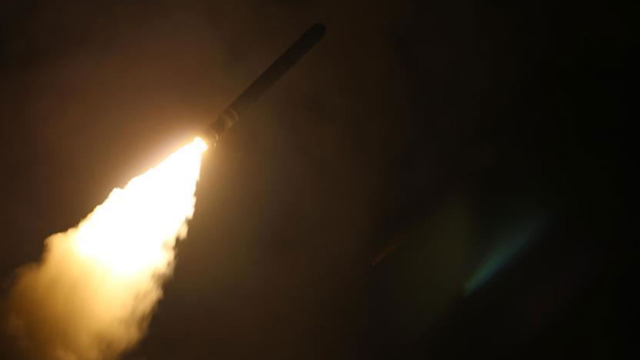 Foto - Türkiye'yi vurmak için 1200 kilometre menzilli füze alıyorlar