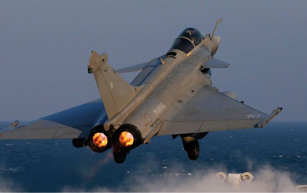 Foto - Türkiye'yi vurmak için 40 tane savaş uçağı alıyorlar! 19 tanesini acil olarak teslim aldılar