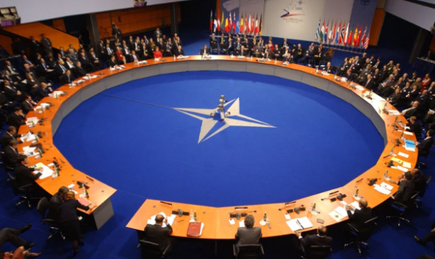 Foto - Türkiye'yi vurmak için Hindistan'dan füze alacaklar! Ankara'nın elindekilerle kıyasladılar: Yetersiz