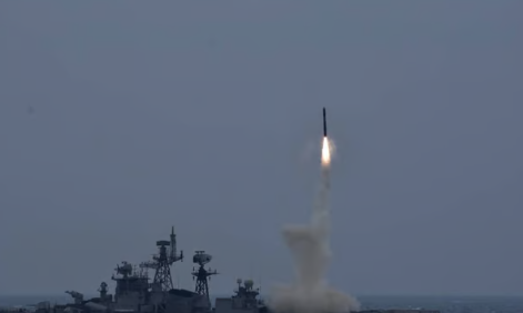 Foto - Türkiye'yi vurmak için Hindistan'dan füze alacaklar! Ankara'nın elindekilerle kıyasladılar: Yetersiz