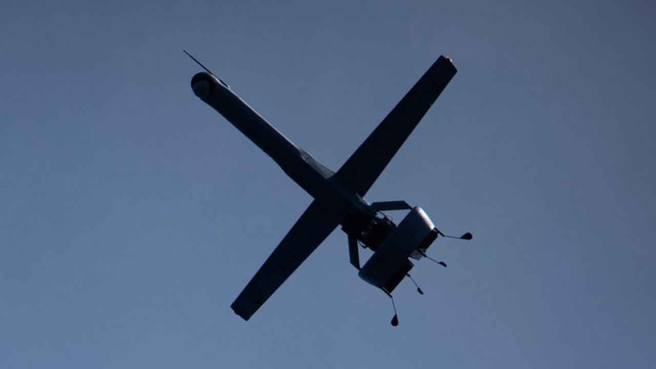 Türkiye'yi vurmak için satın aldıkları İHA yere çakıldı! Kamuoyu 'elektronik harp yüzünden' diyor