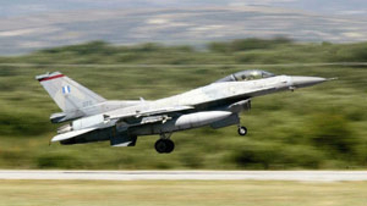 Foto - Türkiye'yi vurmak için savaş uçaklarını yenileme kararı aldılar: 38 tanede karar kılındı