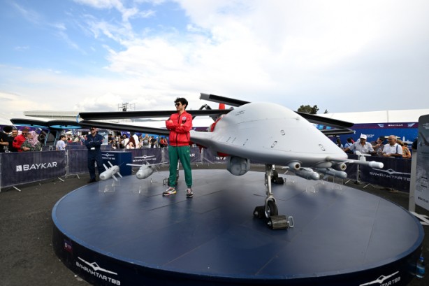 Foto - Türkiye'yi yakın takibe alan ABD ve İsrail şoka girebilir! Bayraktar TB3'ün menzili ortaya çıktı
