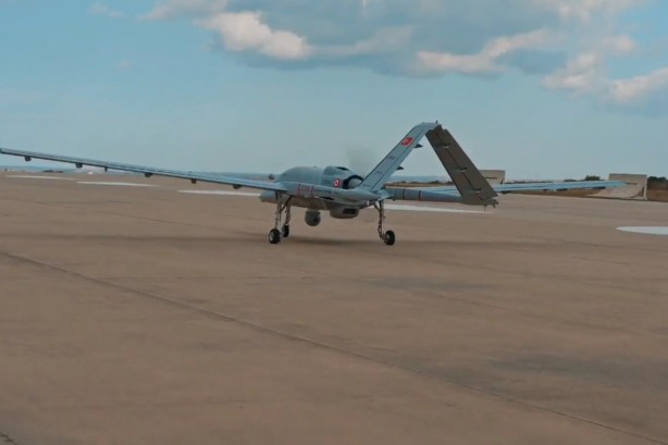 Foto - Türkiye'yi yakın takibe alan ABD ve İsrail şoka girebilir! Bayraktar TB3'ün menzili ortaya çıktı