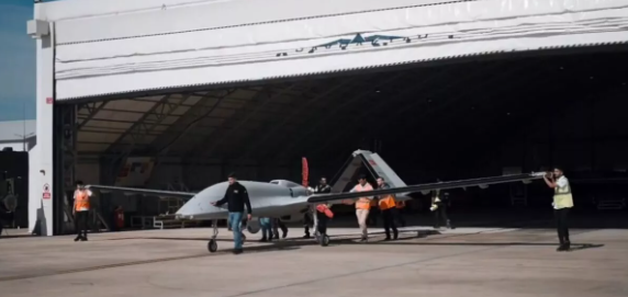 Türkiye'yi yakın takibe alan ABD ve İsrail şoka girebilir! Bayraktar TB3'ün menzili ortaya çıktı