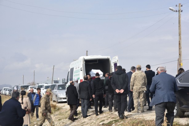 Türkiye'yi yasa boğan çocuk böyle toprağa verildi