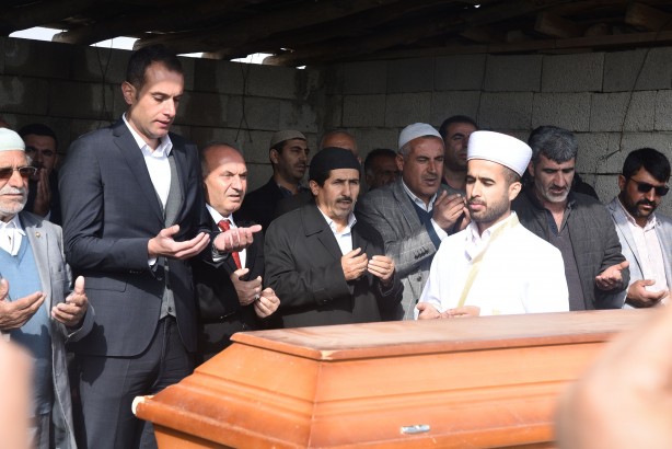 Foto - Türkiye'yi yasa boğan çocuk böyle toprağa verildi