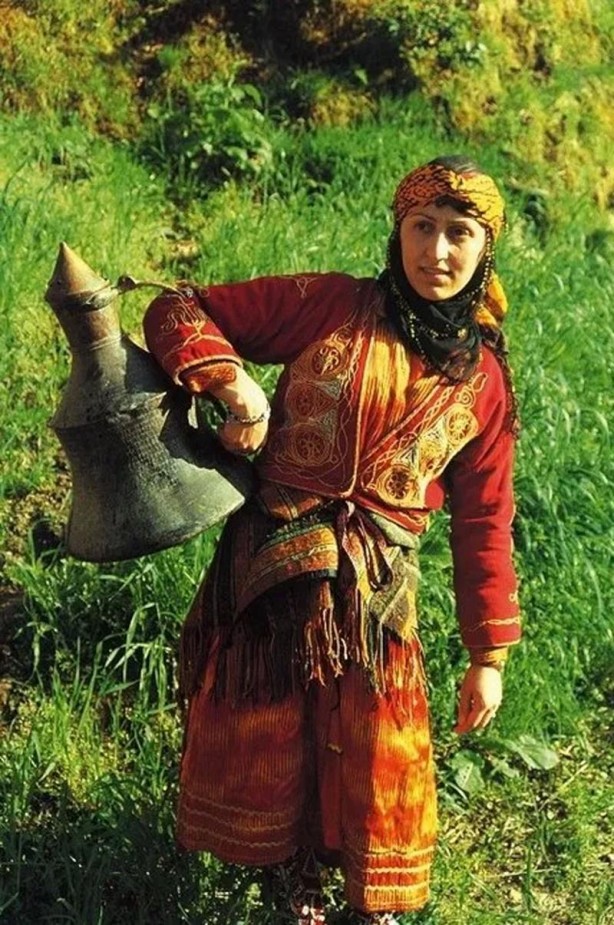 Foto - Türkler eskiden ne giyerlerdi! İşte il il geleneksel kıyafetler