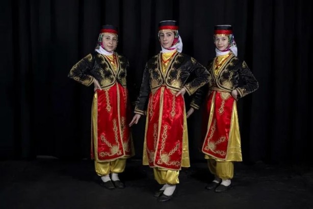 Foto - Türkler eskiden ne giyerlerdi! İşte il il geleneksel kıyafetler