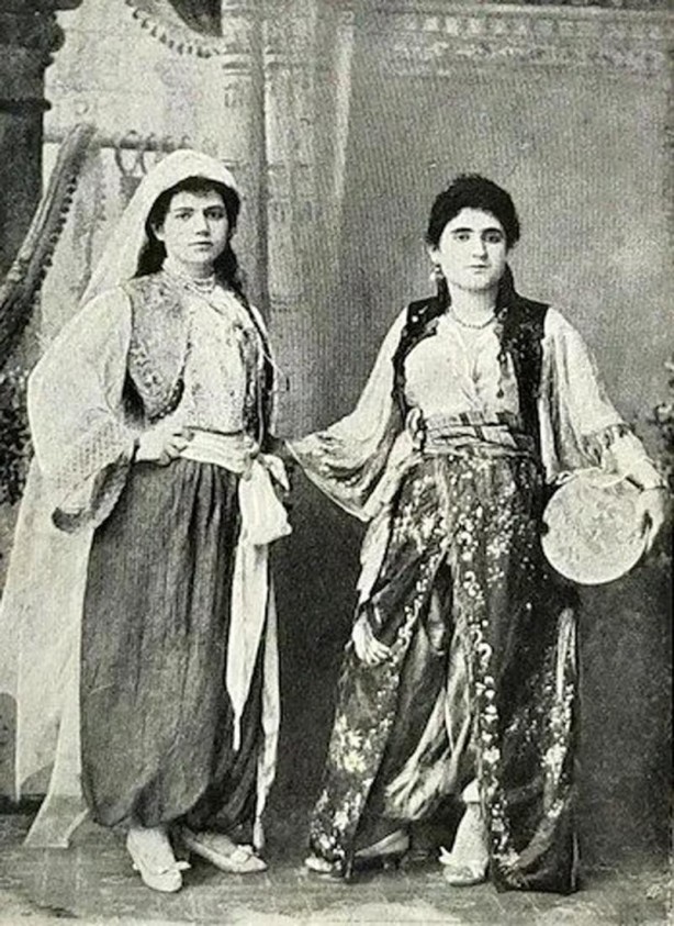 Foto - Türkler eskiden ne giyerlerdi! İşte il il geleneksel kıyafetler