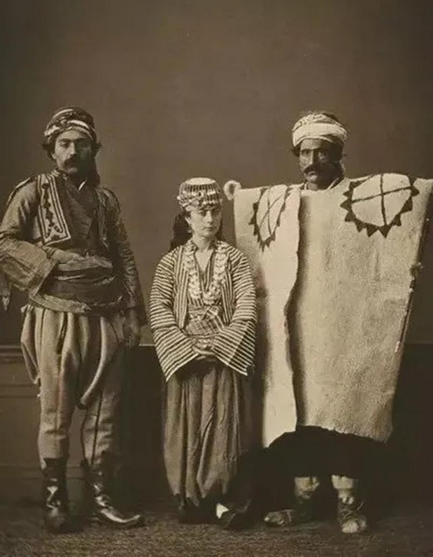 Foto - Türkler eskiden ne giyerlerdi! İşte il il geleneksel kıyafetler