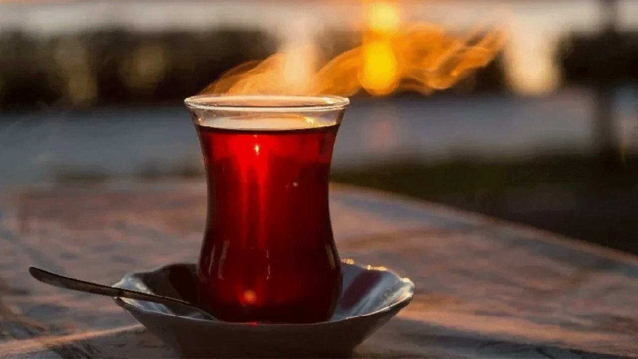 Türkler severek içiyordu: Ünlü çay markası iflas etti!