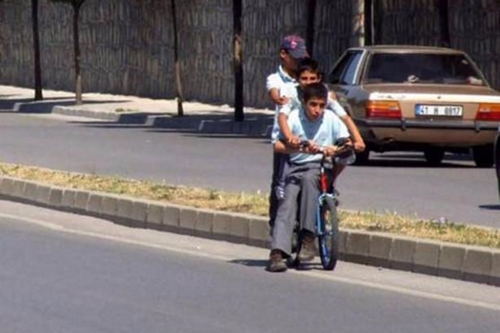 Foto - Türklere özgü davranışlar