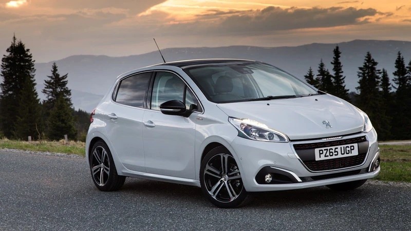 Foto - Türklerin çok sevdiği o model listede yok: Avrupa'da en çok satan otomobiller açıklandı!