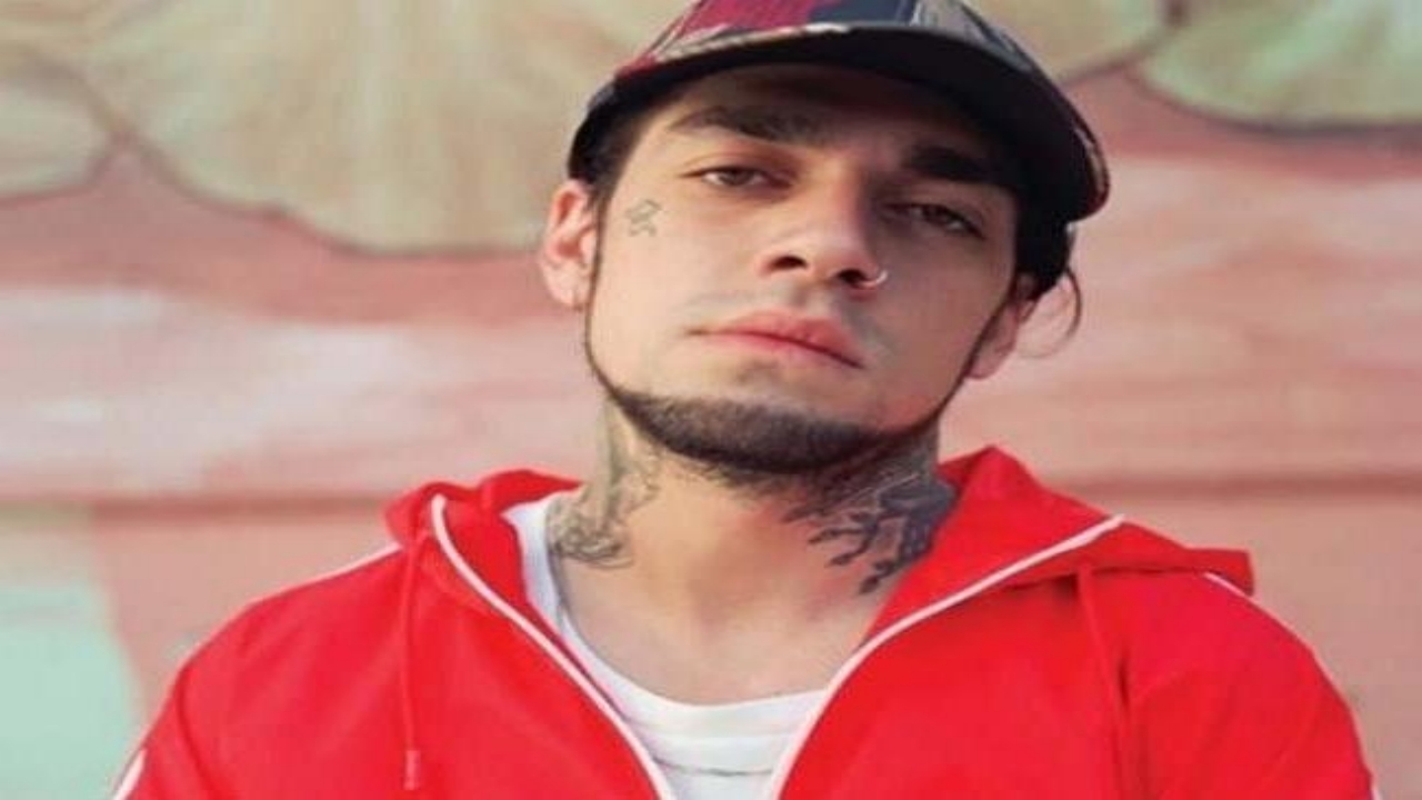 Foto - "Türklüğümden utanıyorum" demişti! Hem AK Parti’ye, hem CHP’ye sallayan ünlü rapçi Ezhel’den şaşırtan çıkış