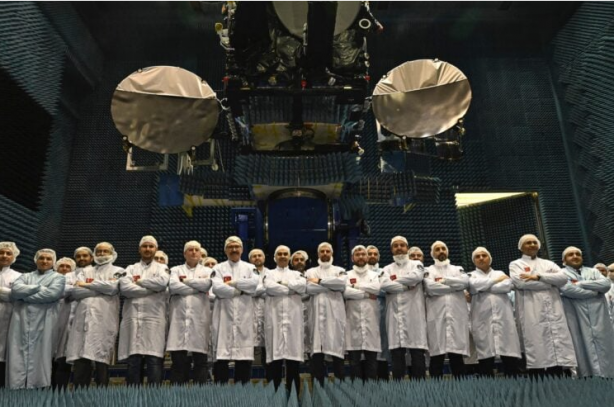 Foto - TÜRKSAT, Uydu frekans kapasitesini güçlendirdi