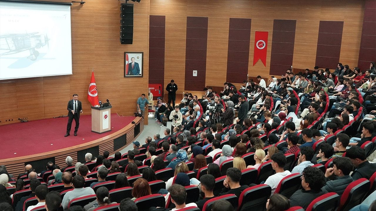 Foto - TUSAŞ Genel Müdürü Mehmet Demiroğlu'ndan Kastamonu'da tarihi mesaj: Milli gururumuz KAAN bu yıl gök vatanla buluşuyor!